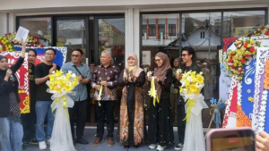 Ekspansi Sektor Ritel Digital: Istri Plh Wali Kota Tasikmalaya Resmikan Gerai Baru Kamar Gadget