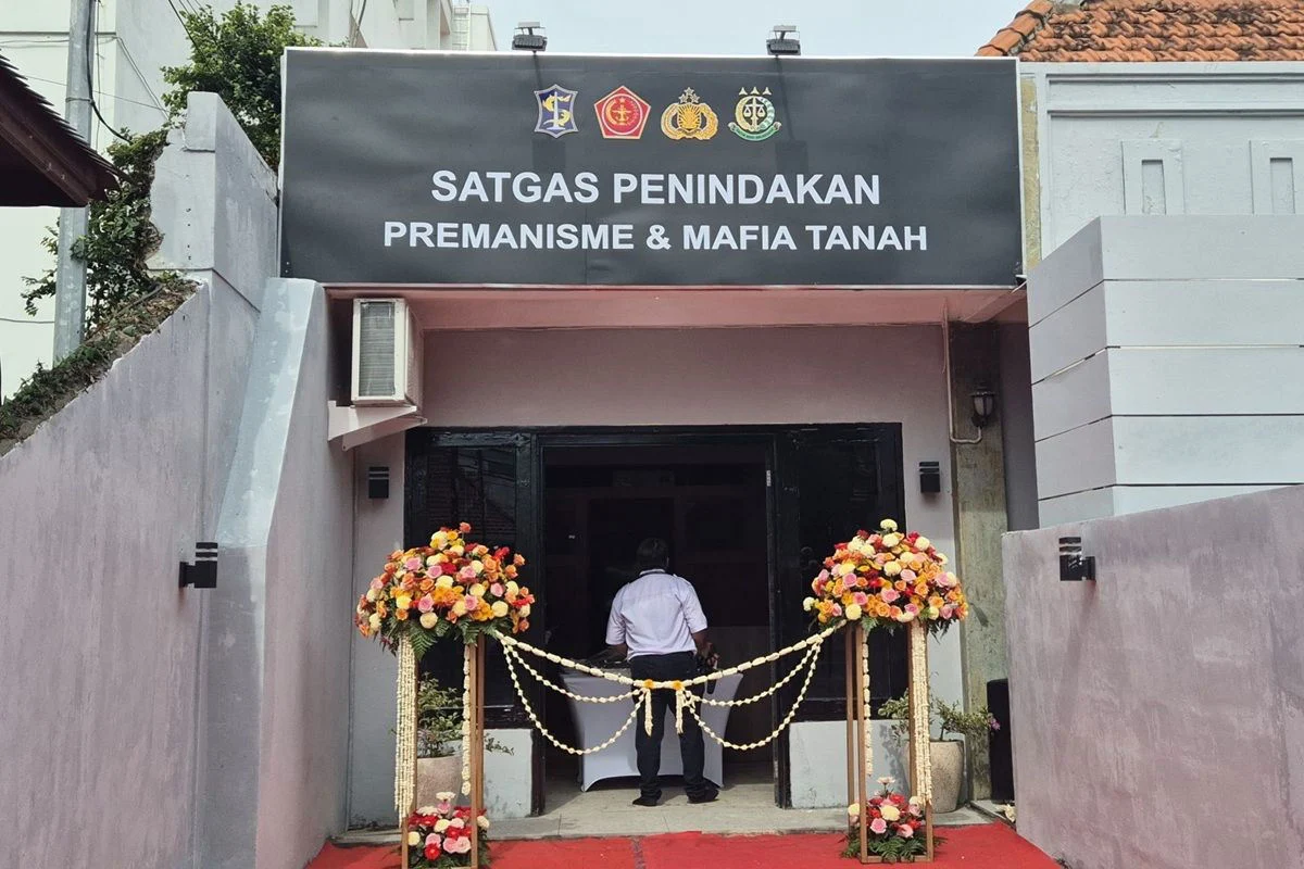 Aksi Premanisme di Surabaya: Pagar Didobrak, Penganiayaan hingga Diperas Rp 100 Juta, Ruko Bagus Indra Digeruduk Ormas Anarkis