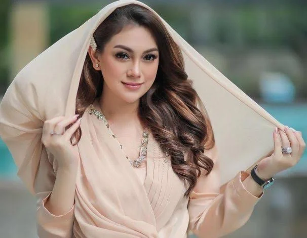 Celine Evangelista Akhirnya Buka Suara Soal Pernikahan Baru dan Bantah Isu Miring