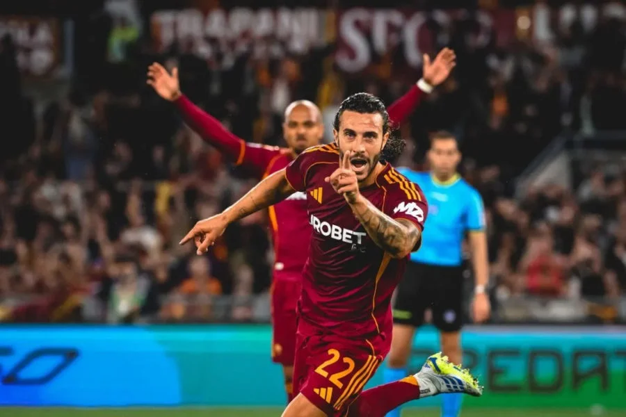 Dinamika AS Roma: Dari Perburuan Striker hingga Ekspansi Skuad Wanita