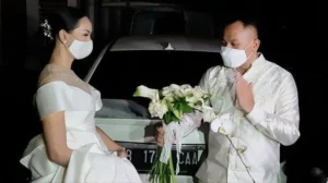 Drama Pernikahan Siri Vicky Prasetyo dan Fangfang: Antara Isu Penelantaran dan Persiapan Kelahiran