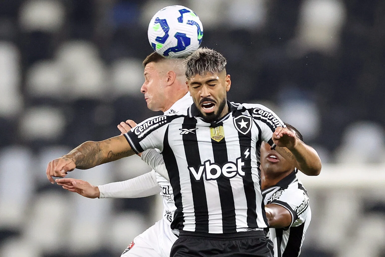 Drama Transfer dan Ketatnya Persaingan: Botafogo vs Santos hingga Duel Melawan Vitoria