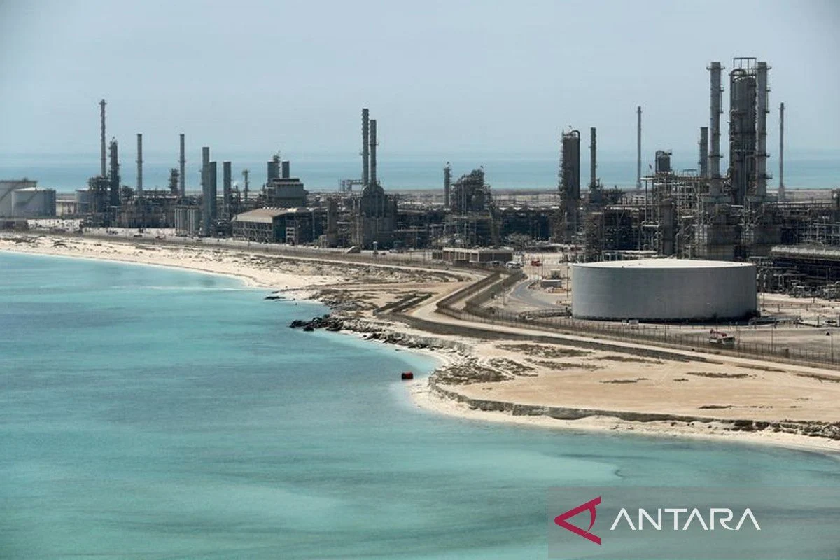 Eskalasi Timur Tengah: Houthi Ancam Serang Infrastruktur Vital Saudi dan Guncang Pasar Minyak