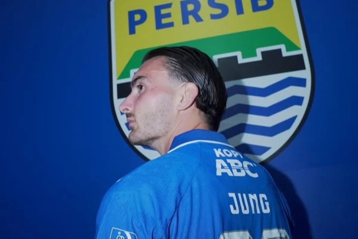 Hengkang dari Persib Bandung ke Hanoi FC, Andrew Jung Senang Bisa Lanjutkan Karir di Asia