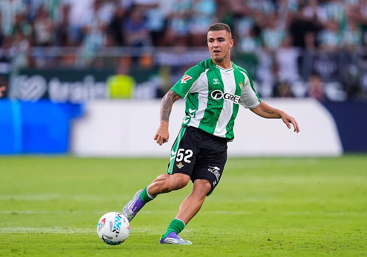 Langkah Strategis Real Betis: Resmi Rekrut Fran García dan Fokus Buru Striker Baru