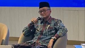 Menteri PU soal komisaris PT PP: Buktikan keponakan saya, umrah gratis