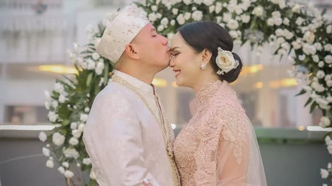 Oh ternyata, ini alasan Fangfang mau menikah siri dengan Vicky Prasetyo