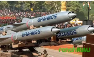 Perkuat Pertahanan Maritim, Indonesia Siap Tempatkan Rudal Supersonik BrahMos di Titik Krusial