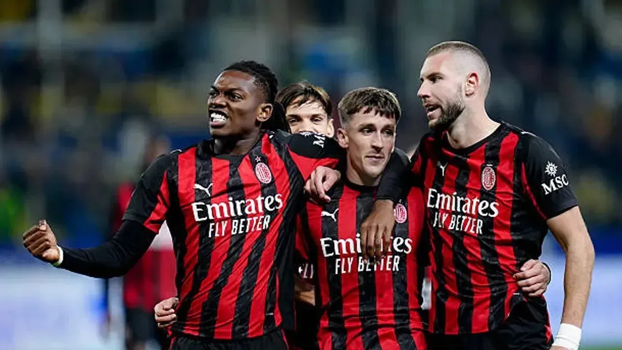 Perombakan Besar-besaran AC Milan: Dari Bursa Transfer hingga Pencarian Pelatih Timnas Italia