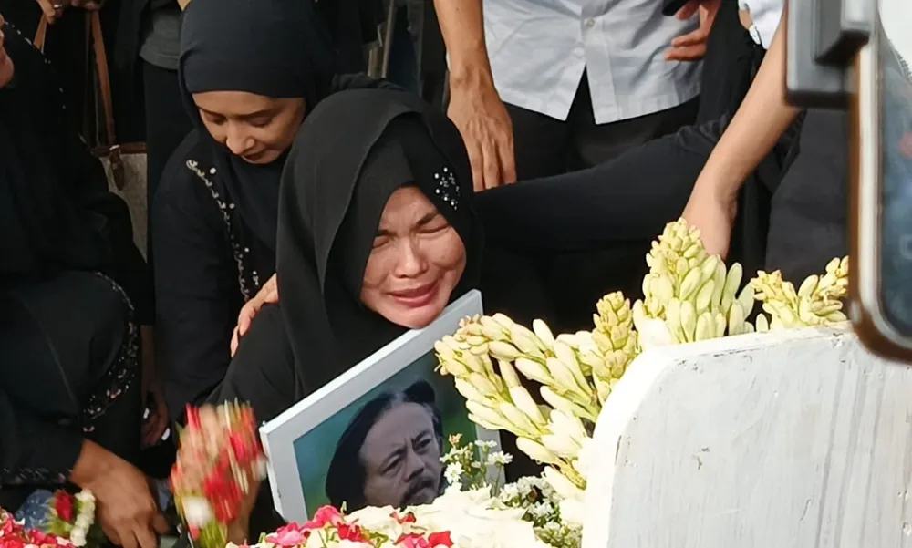 Sikap Tak Terduga Karina Ranau Usai Didorong Hingga Terpental, Istri Epy Kusnandar: Biar Jera