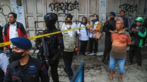 Teror Berujung Pidana: Saat Rumah Warga di Depok Jadi Sasaran Teror Tetangga Sendiri, Korban Siap Tempuh Jalur Hukum
