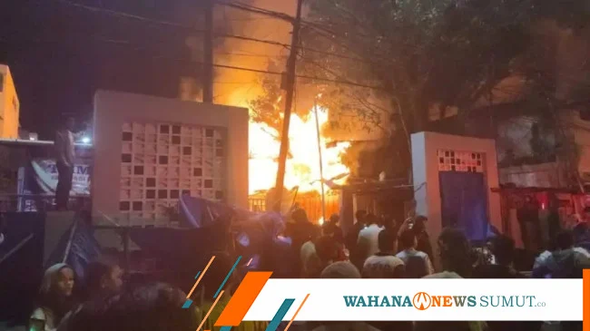 Tragedi di Pasar Nauli Sibolga: 500 Kios Ludes, Kerugian Ditaksir Rp 10 Miliar