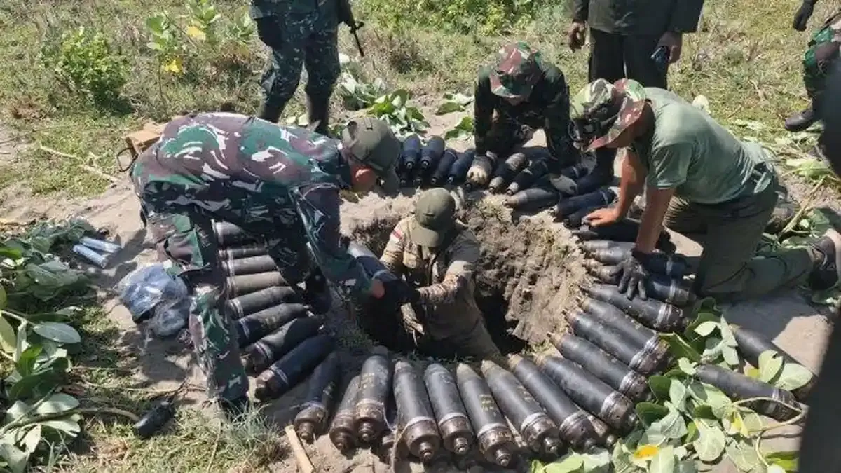 Tragedi Madiun: Gudang Amunisi TNI AD Meledak Saat Perawatan Rutin, Satu Prajurit Gugur