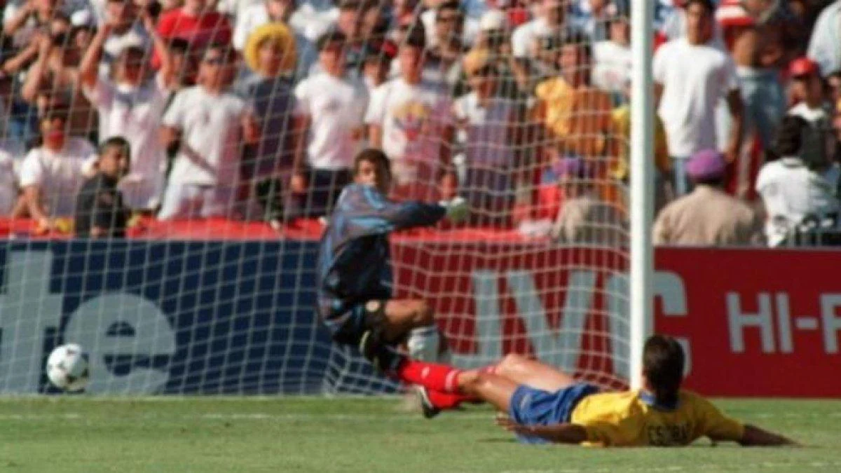 Tragedi Piala Dunia dan Bayang-Bayang Kelam: Saat Bek Kolombia Ditembak hingga Mimpi Buruk di Vancouver