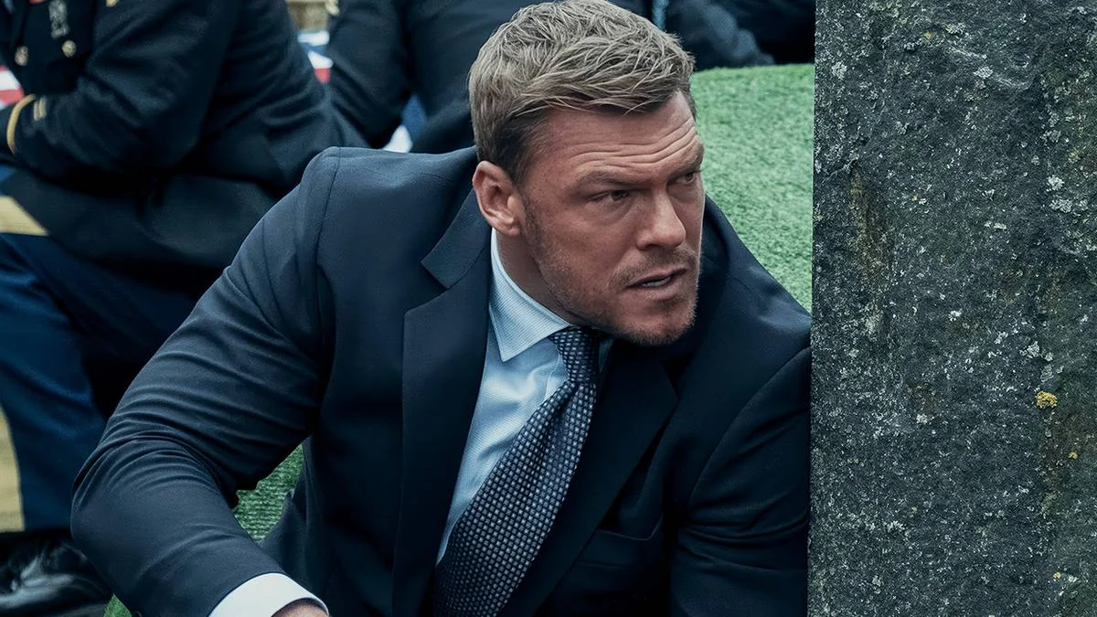 Adrenalin Tinggi: Netflix Produksi Film Heist MotoGP Dibintangi Alan Ritchson
