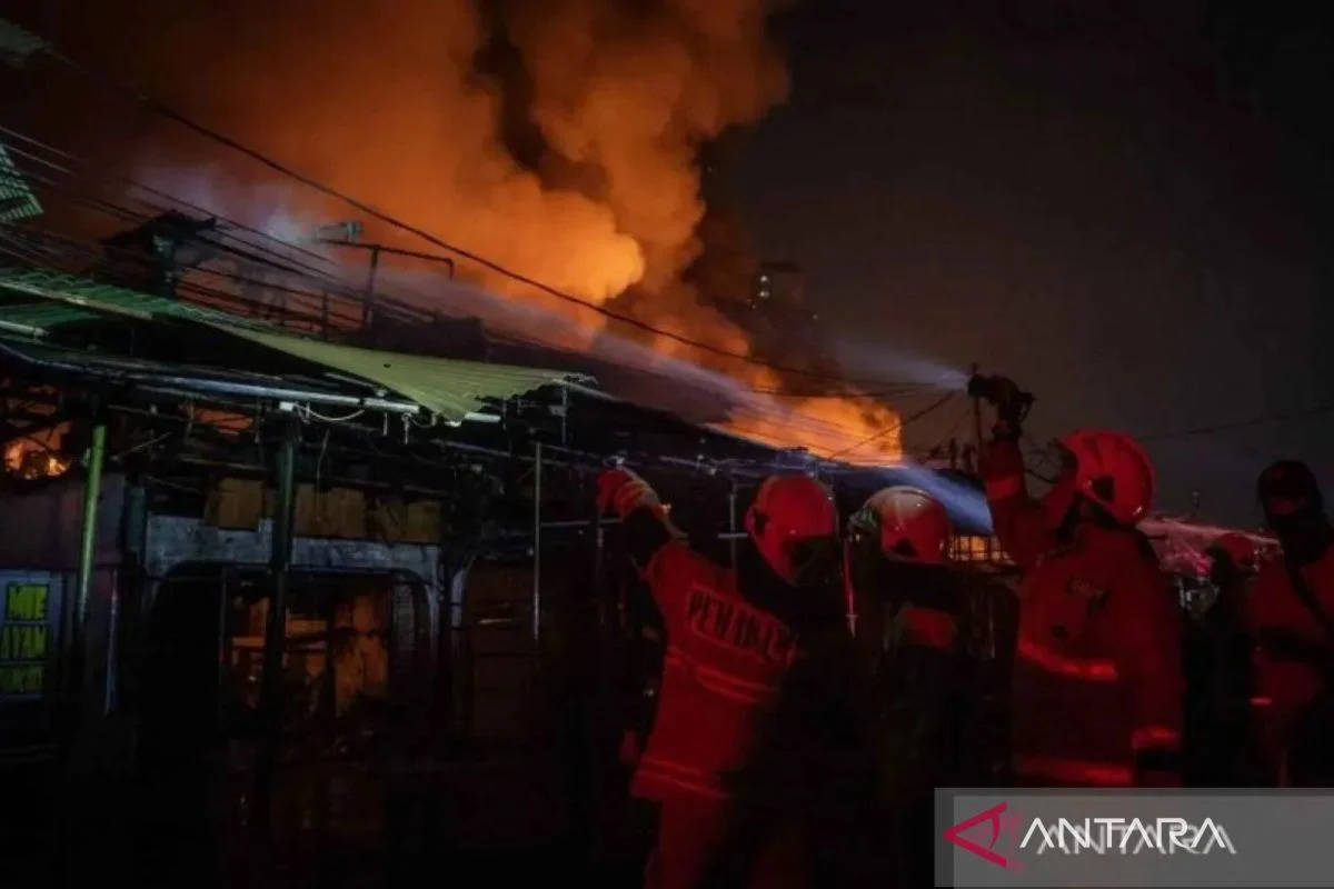 Aksi Dramatis di Arena Olahraga dan Insiden Kebakaran Besar di Jalan J
