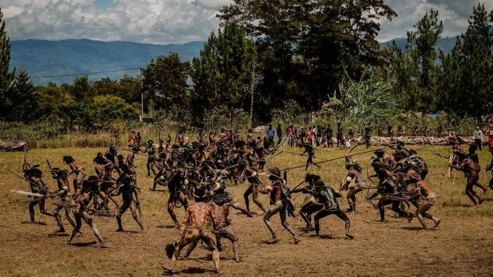 Aksi Teror di Festival Lembah Baliem: OPM Penembak Warga Sipil Yahukimo Tewas dalam Kontak Senjata dengan TNI di Awingbon [titlebase]