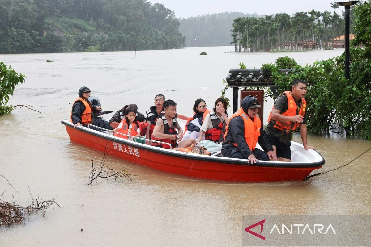 Bencana Dahsyat Akibat Typhoon Dolphin China: Xi Jinping Perintahkan Siaga Penuh