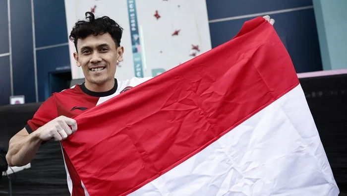 Dominasi Merah Putih: Veddriq Leonardo dan Desak Made Kawinkan Emas Seri Kejuaraan Dunia Panjat Tebing 2026 di Prancis