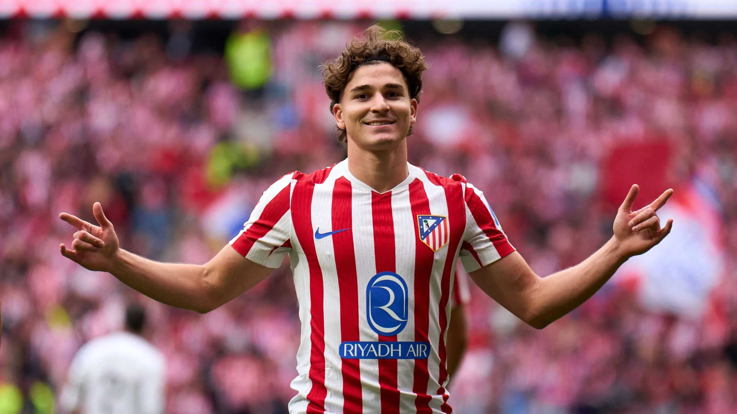 Drama Julián Álvarez di Atlético Madrid: Antara Polemik Transfer dan Ketegangan di Lapangan