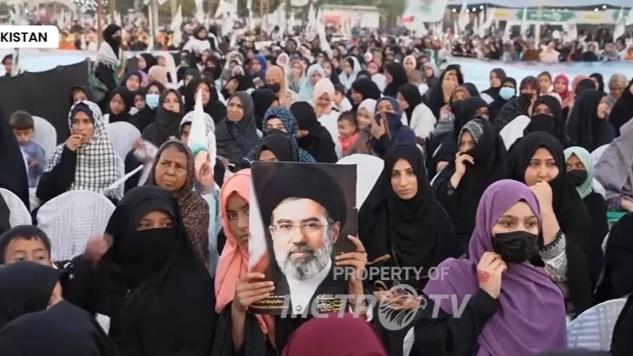 Gema Persatuan Umat Islam: Ribuan Warga Pakistan Kenang Sosok Ayatollah Ali Khamenei