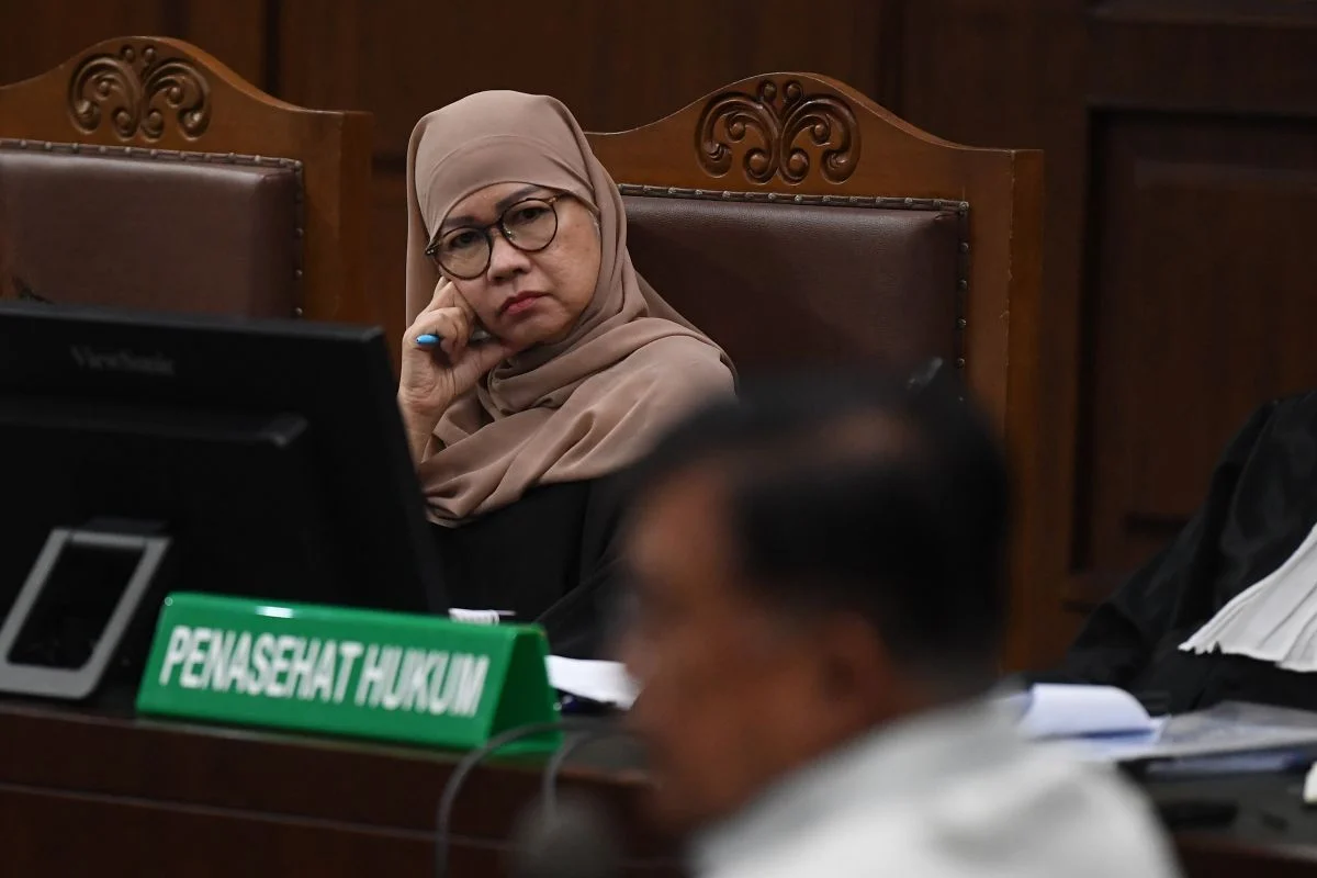 Jatuh Bangun Anom Widiyantoro: Dari Kursi Direksi BUMN hingga Terjerat Pusaran Korupsi