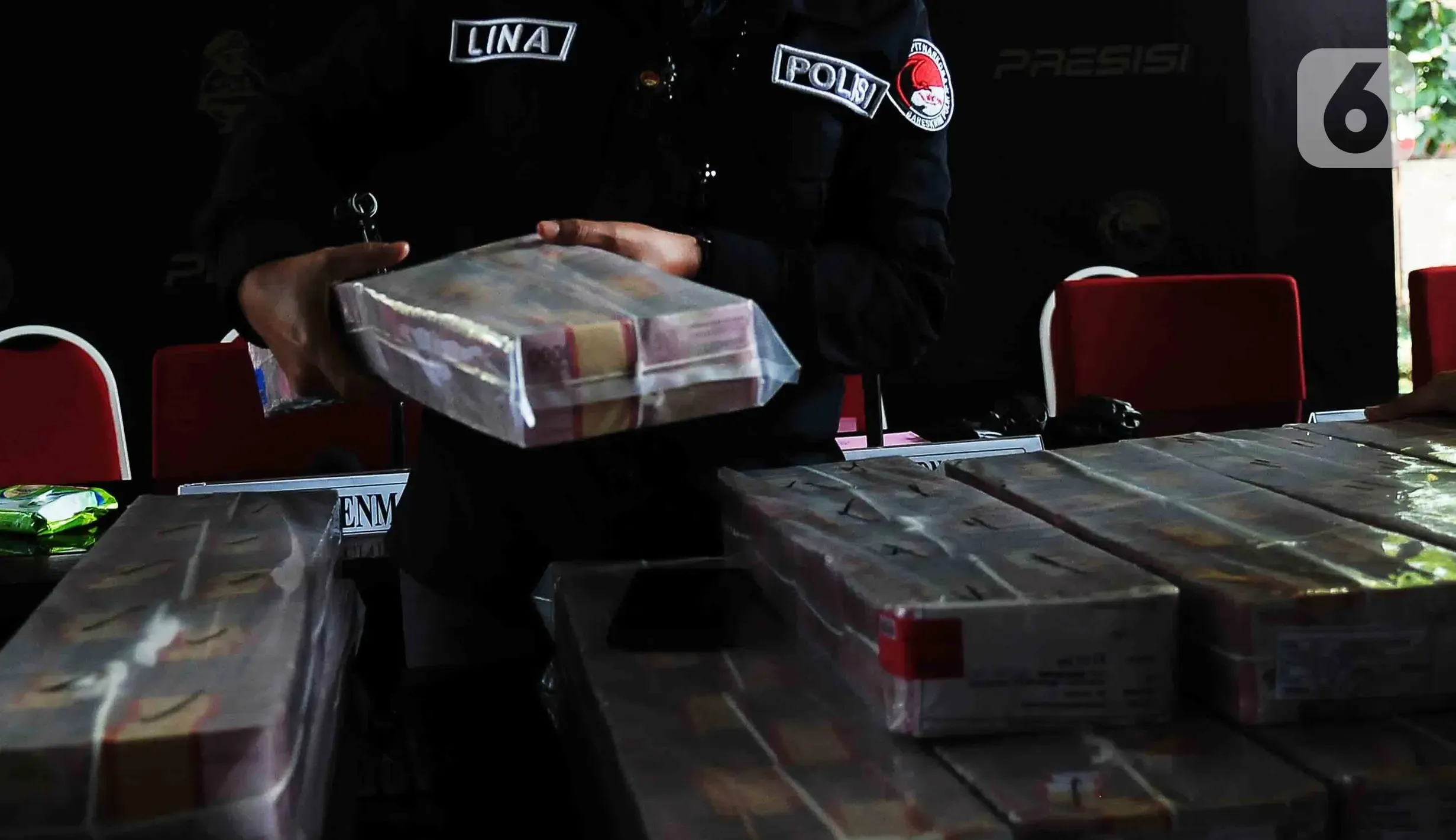 Jejak Mewah Sang Bandar: Bareskrim Sita Aset Bandar Narkoba di Batam: 2 Kapal, 12 Mobil, 11 Bangunan