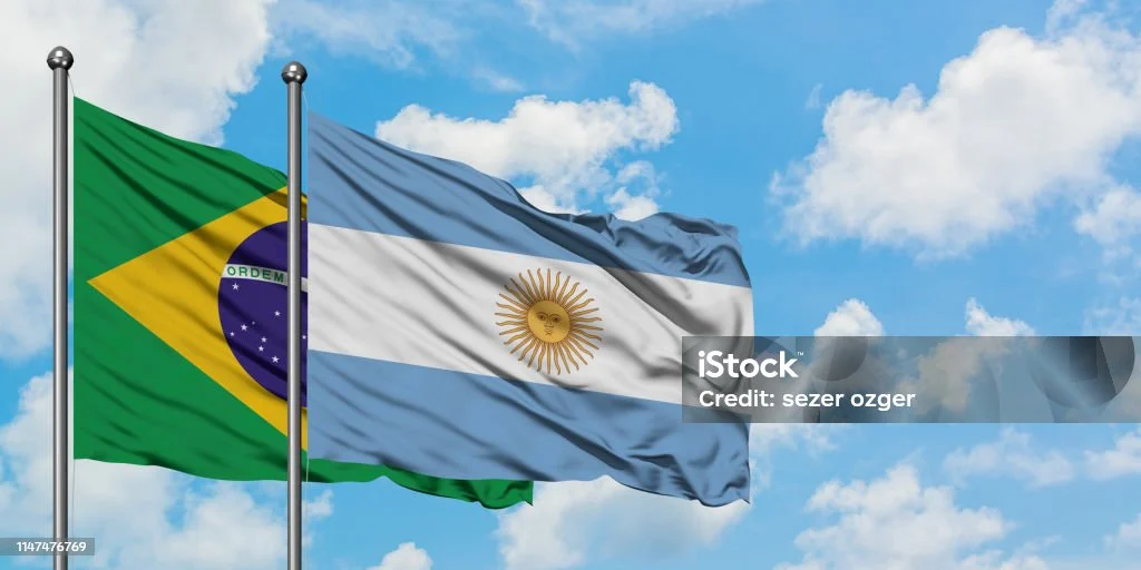 Ketegangan Memuncak, Brasil Turunkan Status Hubungan Diplomatik dengan Argentina