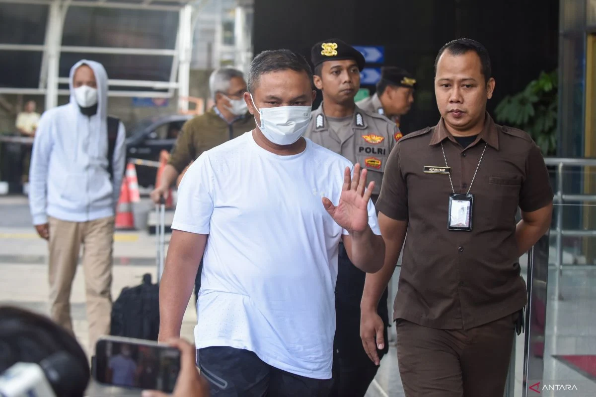 KPK Resmi Ajukan Banding karena Gubernur Riau Divonis 2 Tahun Penjara: Upaya Mencari Keadilan Hukum