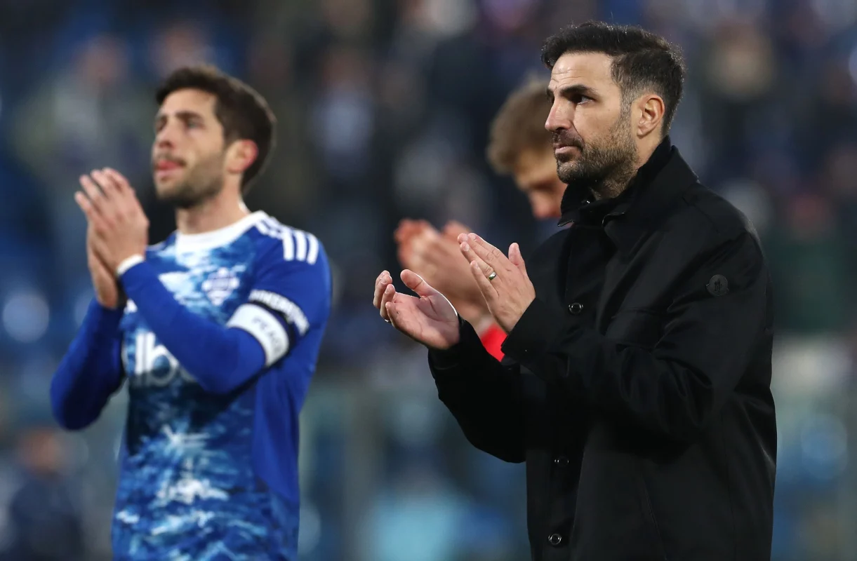 Manuver Cerdas Cesc Fabregas: Yan Couto Resmi Perkuat Ambisi Besar Como 1907