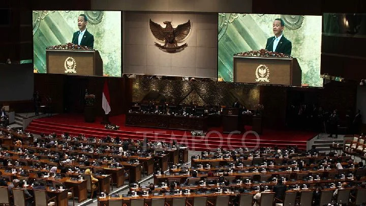 Membaca Arah Kabinet Bayangan: Inisiatif Masyarakat Sipil yang Mengguncang Panggung Politik