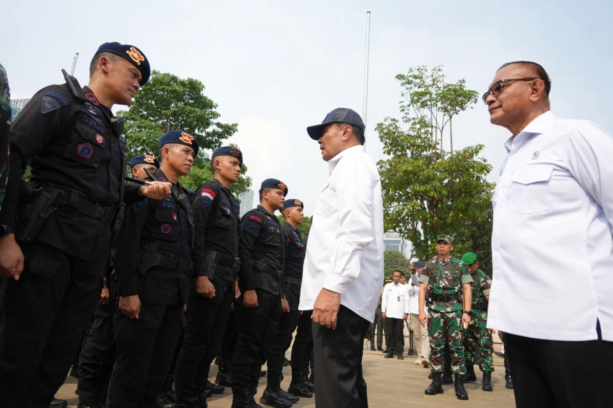 Menko Polkam Jamin Keamanan RI: Tepis Isu Rusuh, Penyebar Hoaks Diburu