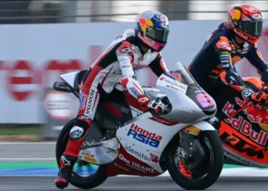 Mental Baja Veda Ega Pratama: Menaklukkan Tekanan di Moto3 2026