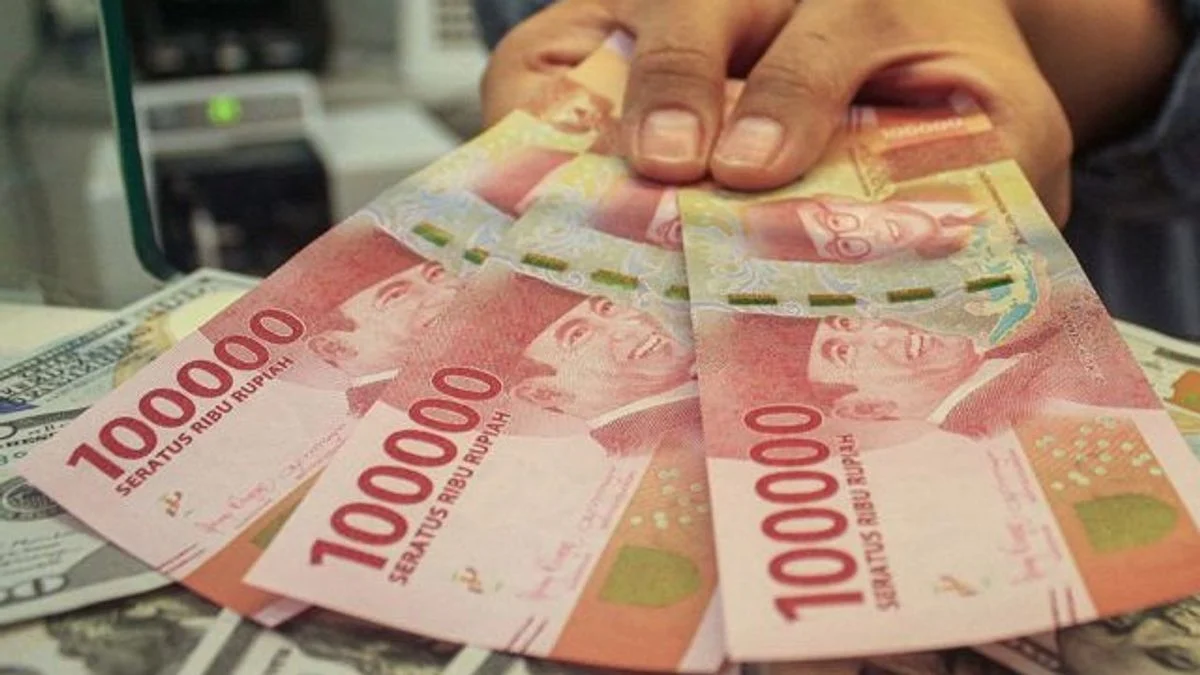 Rupiah Hari Ini Tertekan ke Level Rp17.862, Beban Impor Energi Jadi Pemicu Utama