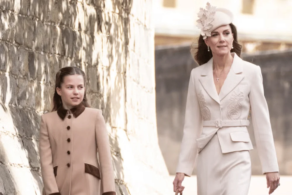 Sentuhan Manis Putri Charlotte: Kate Middleton Tampil dengan Gelang Handmade Buatan Sang Putri di Tengah Perjuangannya