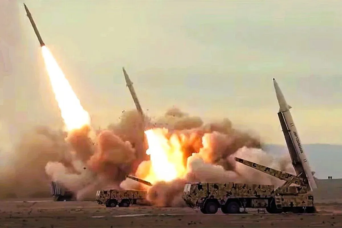 Sistem HIMARS Canggih AS Remuk Digempur Rudal Iran, 3 Perwira AS Tewas Dihantam Bom IRGC