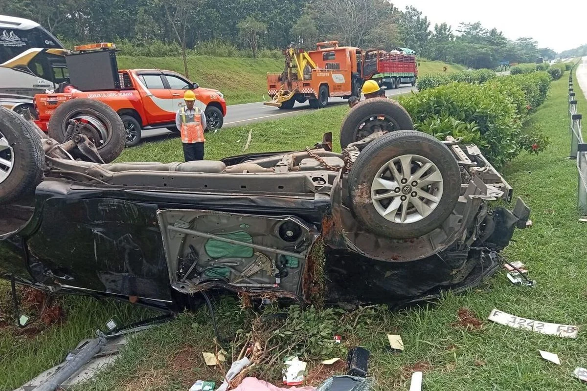 Tragedi Jalan Tol: Anggota DPRD Tangsel Gugur dalam Kecelakaan Maut di Cipali
