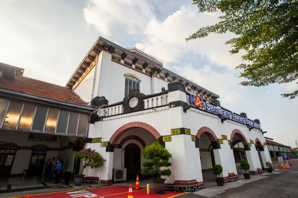 Wajah Baru Stasiun Tawang: Simbol Kebangkitan Wisata Sejarah dan Modernisasi Transportasi Indonesia