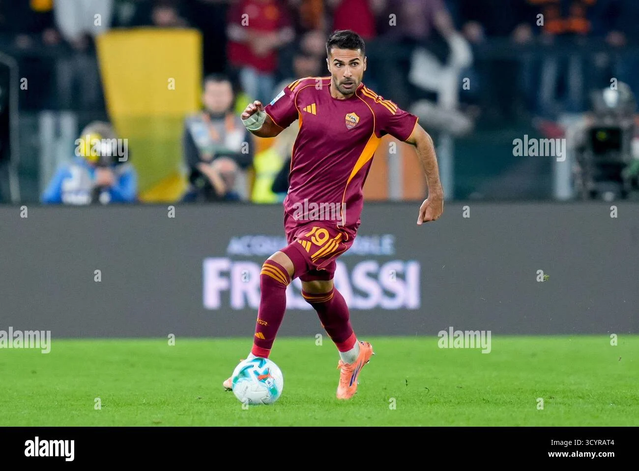 Zeki Celik Tinggalkan AS Roma: Babak Baru Bursa Transfer Musim Panas 2026