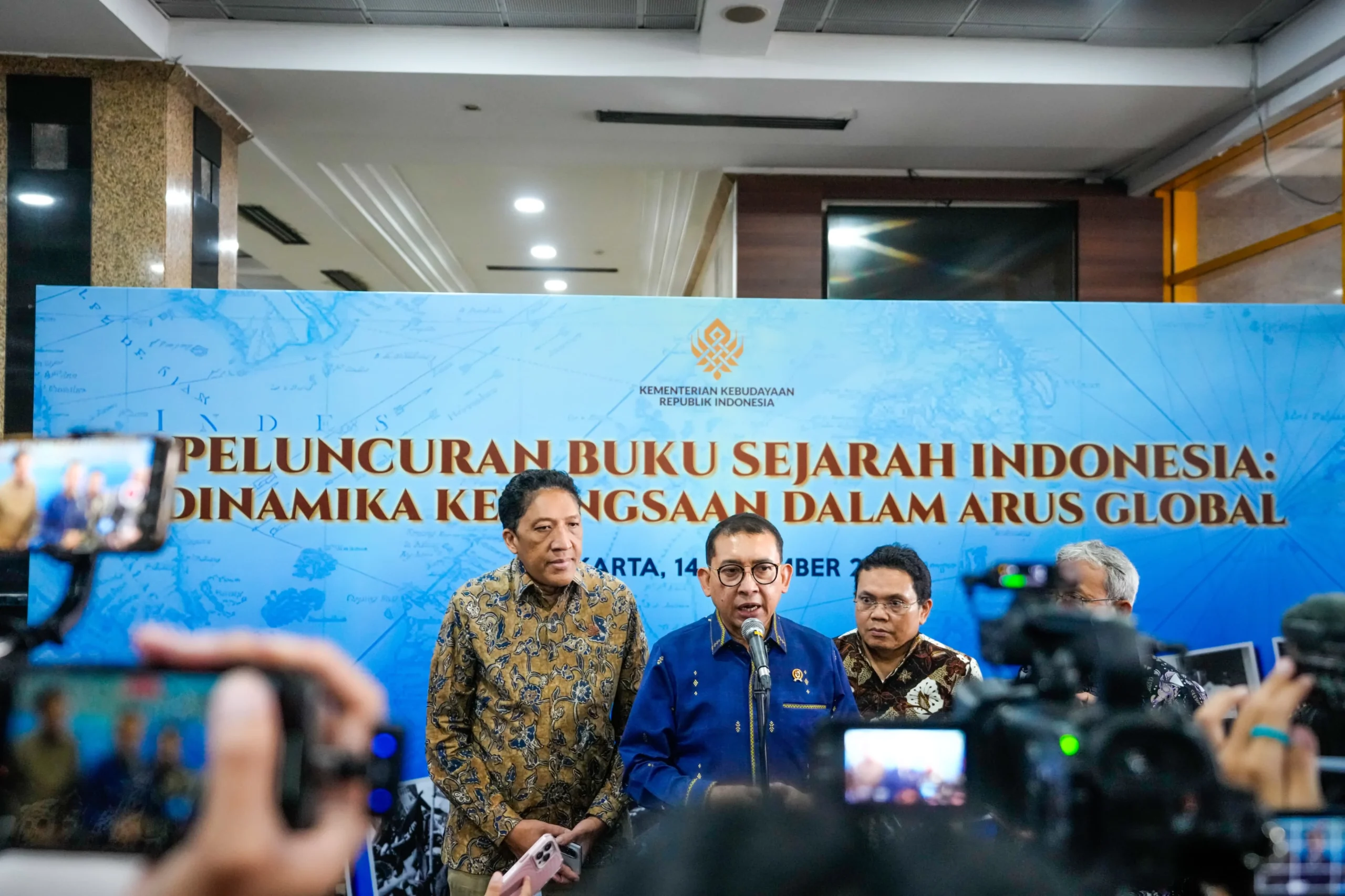 Dinamika Arus Kas Global: Dari Inovasi Medis hingga Strategi Korporasi Raksasa