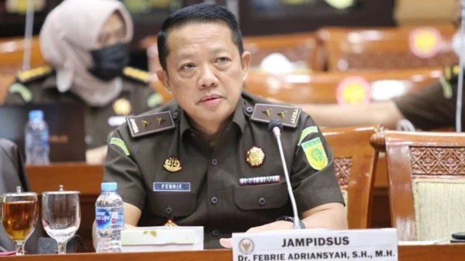 Drama Hukum Eks Jampidsus: Kejagung Tegaskan Penetapan Tersangka dan Penahanan Febrie Tindakan yang Sah