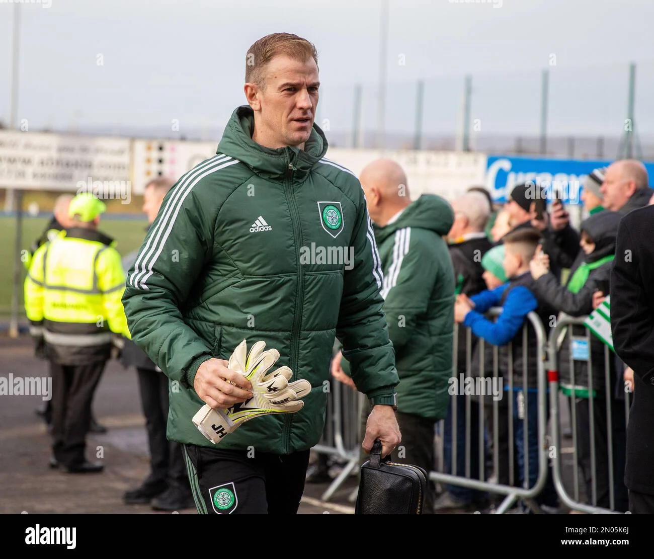 Ujian Berat Celtic di McDiarmid Park: Bayang-bayang Kontroversi dan Ambisi St Johnstone