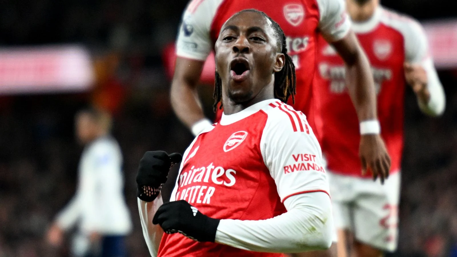 Eberechi Eze di Ambang Panggung Utama: Ambisi Sang Bintang Arsenal di Tengah Persaingan Ketat