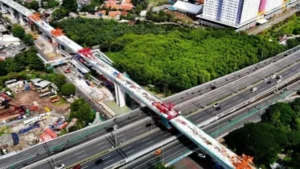 Konektivitas Transportasi Jakarta: Mengapa 3 Stasiun LRT Kelapa Gading-Manggarai Belum Beroperasi?
