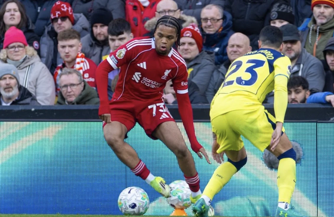 Rio Ngumoha, Bintang Muda Liverpool yang Tembus Valuasi Rp1 Triliun
