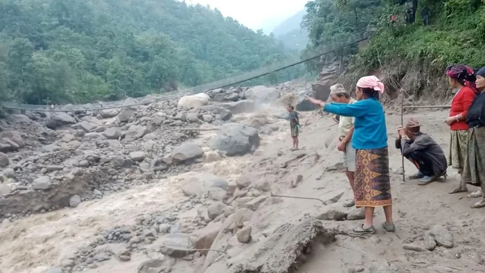 Tragedi Kemanusiaan: Korban Tewas Banjir Bandang Nepal Lampaui 500 Orang, 7 Hanyut ke India